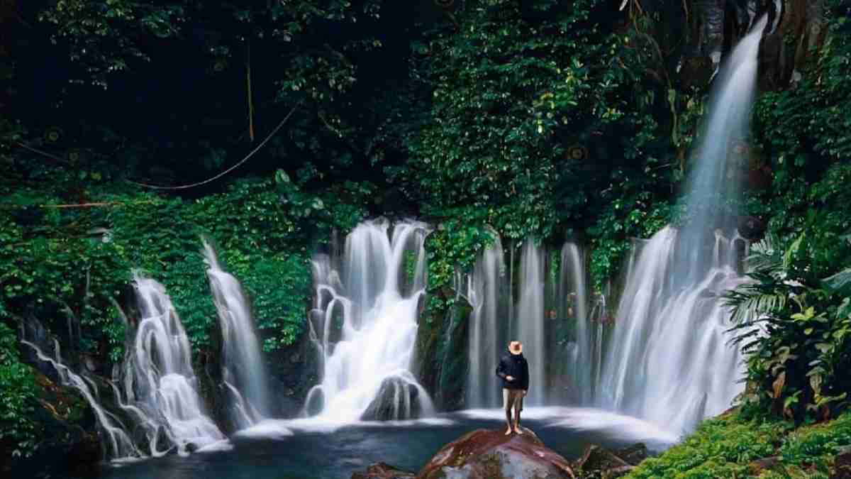 Coban Ciblungan Malang Air Terjun Dengan Aliran Yang Unik