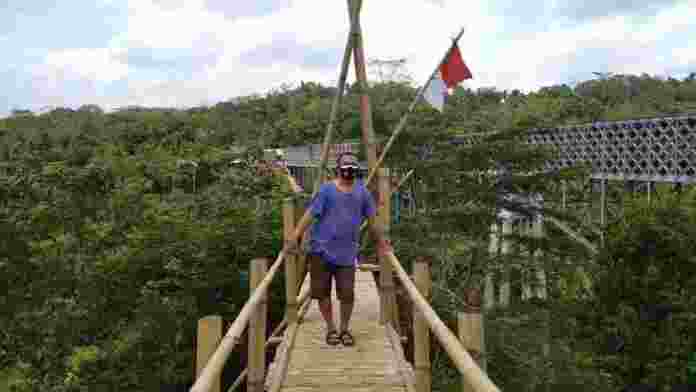Lingkungan Jembatan Cirahong Ciamis Ditata Jadi Spot Selfie