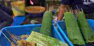 Jika kalian berkunjung ke Ciamis, Jawa Barat, jangan lewatkan beberapa kuliner ini yang cocok untuk oleh-oleh. Ada beberapa makanan khas Ciamis yang patut kalian coba.