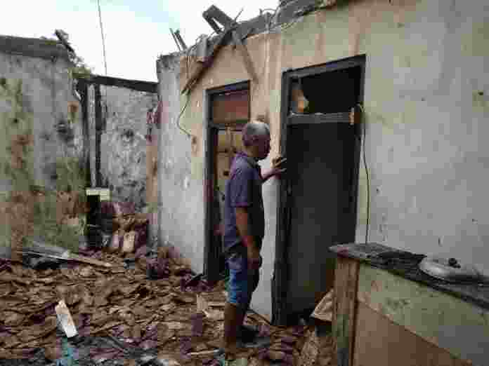 rumah ambruk di kelurahan ciamis