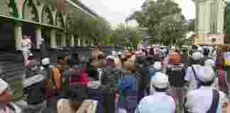 Warga Ciamis ke Jakarta Sambut Kedatangan Habib Rizieq