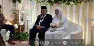 Kisah Asmara Din Syamsuddin, Semakin Tua Semakin Mempesona