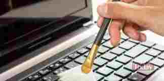 Membersihkan Keyboard Laptop