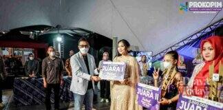 Lomba Penyanyi 3 Warna