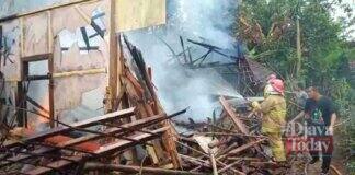 Rumah semi permanen
