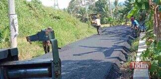 Jalan Desa Bantardawa