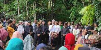 Merlawu Situs Gandoang