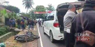Motor Tabrakan mobil