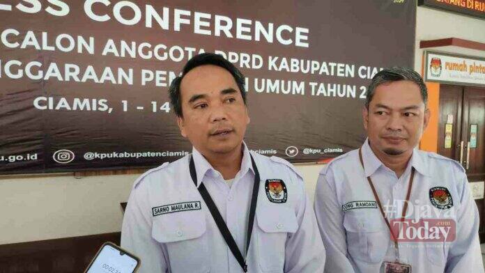 Bacaleg partai politik