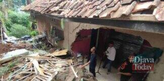 Tebing longsor rumah