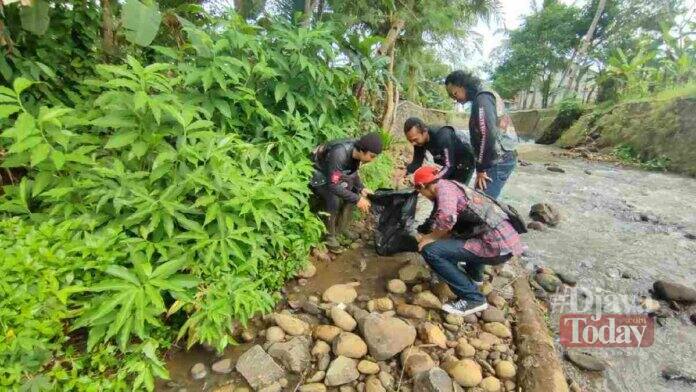 Aksi bebersih sungai