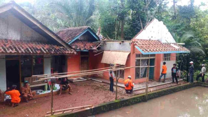 Gempa Garut Ciamis