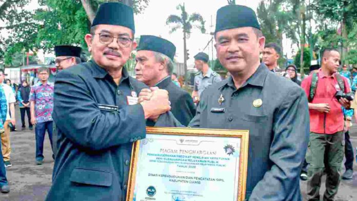 Ciamis Penghargaan Pelayanan