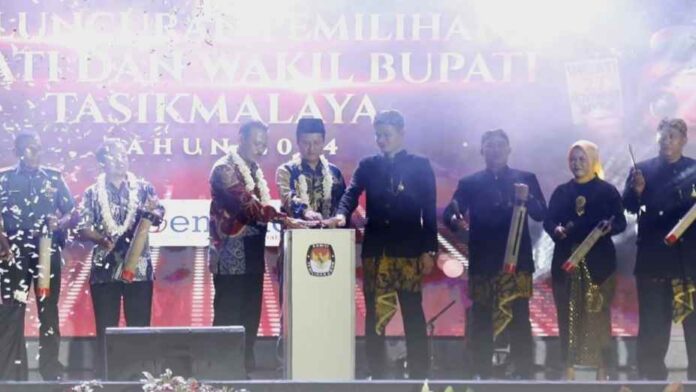 Komisi Pemilihan Umum (KPU) Kabupaten Tasikmalaya melaksanakan peluncuran Pilkada atau Pemilihan Bupati dan wakil Bupati Tasikmalaya 2024.