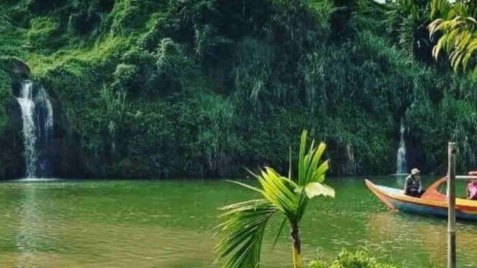 Curug Ciwideng Subang