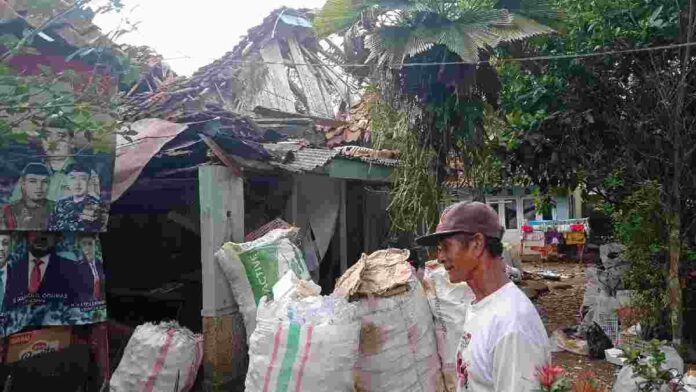 Rumah Ambruk Ciamis