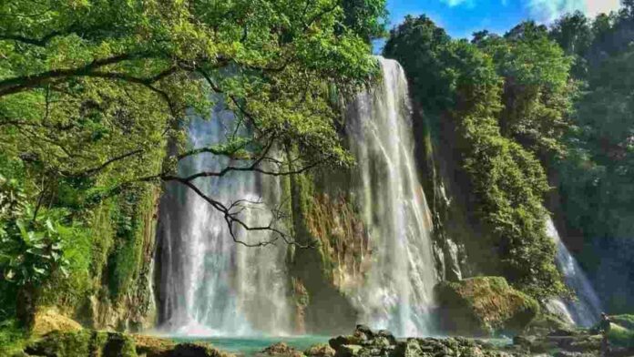 Curug Cikaso Sukabumi