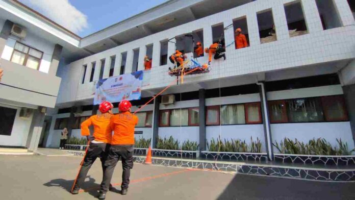 Simulasi gempa Ciamis