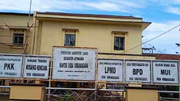 Sejak mekar dari Desa induk 40 tahun silam, Desa Sukanagara, Kecamatan Jatinagara, Kabupaten Ciamis, ternyata belum punya fasilitas gedung serbaguna.