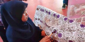 Motif Batik Kembang Bungur