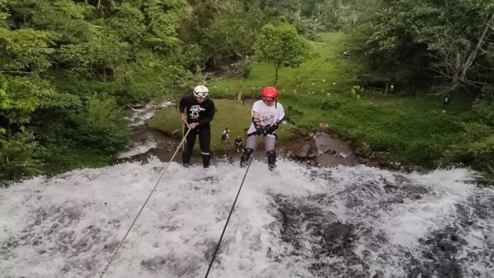 Curug Pasir Kutu