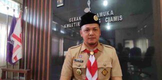 pengukuhan peserta Kursus Mahir Dasar (KMD) serta peserta Pramuka Garuda, Sabtu (16/11/2024). Kegiatan ini bertujuan memperkuat pembinaan Pramuka di lingkungan madrasah.