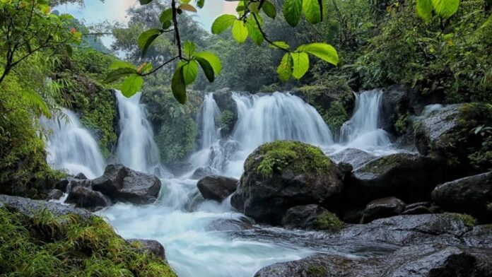 Curug Lima Semaya