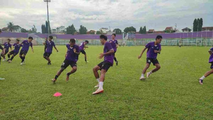 dengan pembagian dua grup, masing-masing terdiri dari delapan tim. Ini jadwal PSGC Ciamis dan lawan di Liga Nusantara.