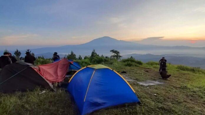 Bukit Pamoroan Majalengka