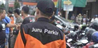 Juru parkir dishub
