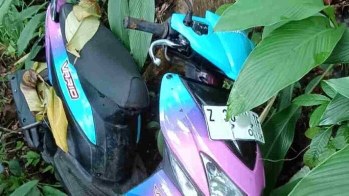 Motor di hutan