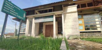 Kawasan bernama Pusat Pemasaran Bersama Kabupaten Ciamis ini dulunya dirancang sebagai etalase produk unggulan lokal