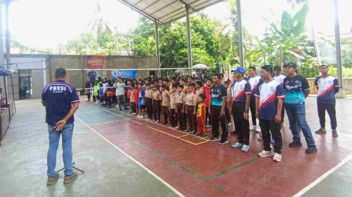 Turnamen Bola Voli SD