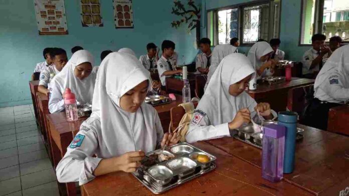 Makan bergizi banjar