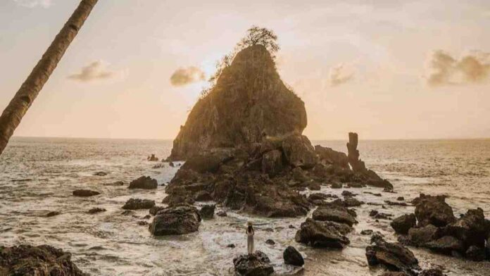 Pantai Karang Agung Kebumen