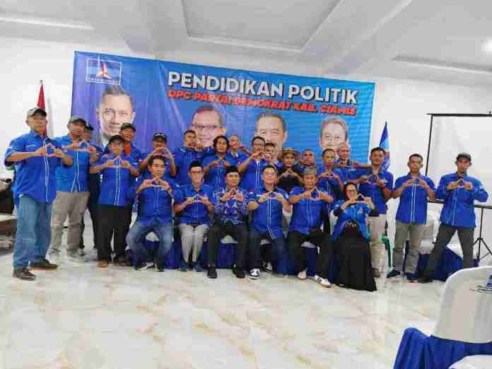 Dewan Pimpinan Cabang (DPC) Partai Demokrat Kabupaten Ciamis mengadakan kegiatan Pendidikan Politik dan Konsolidasi Kader