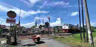 Kereta Api Benteng