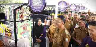 Food court di kawasan Alun-Alun Ciamis resmi diluncurkan oleh Bupati Ciamis, Herdiat Sunarya, pada Senin sore (14/04).