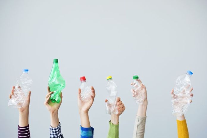 Ide Daur Ulang Botol Plastik