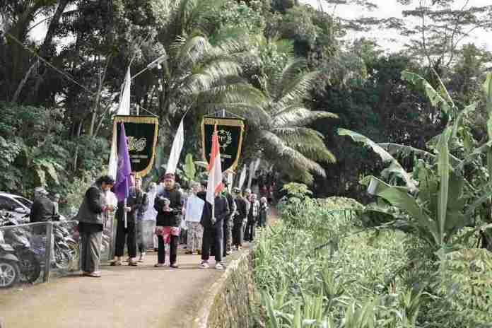 Menjaga Alam hingga Merawat Warisan, Ngarumat Lembur Desa Cisontrol Ciamis Kembali Digelar
