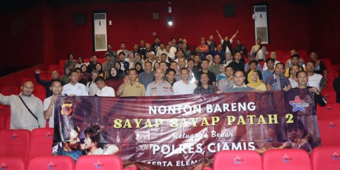 Polres Ciamis dan Insan Pers Nobar “Sayap-Sayap Patah 2”, Pererat Sinergi dan Keakraban