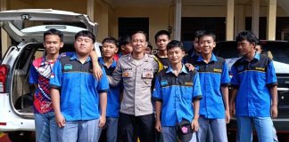 Polsek Cikoneng Ciamis Gelar Penyuluhan Bahaya Kenakalan Remaja di SMK Galuh Rahayu