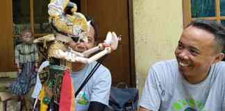Wayang Golek Tergerus Zaman, Seniman di Pangandaran Bertahan Lewat Pasar Ekspor