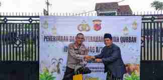 Polres Tasikmalaya Salurkan 43 Hewan Kurban ke Ponpes dan Masyarakat
