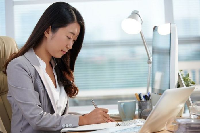 Tips Membangun Karier