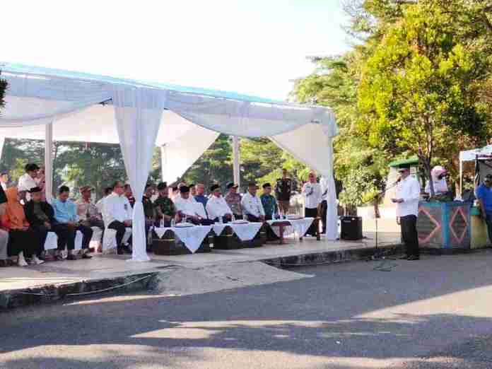 Pemkot Banjar Salurkan 1.600 Sak Semen untuk 32 Masjid