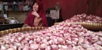Hidupkan Ekonomi Lokal, Pemkot Banjar Wajibkan ASN Belanja di Pasar Tradisional