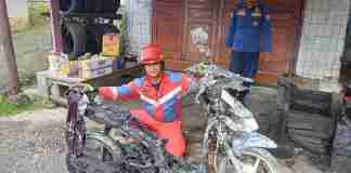 Motor Terbakar Saat Pulang dari Pasar, Warga Kuningan Panik di Jalan Ciamis-Banjar