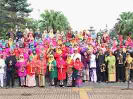 Bupati Ciamis Angklung