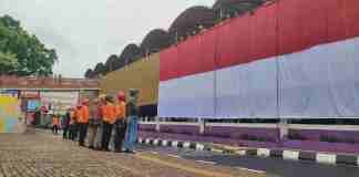 Bendera Merah Putih Raksasa Membentang di Jantung Kota Ciamis